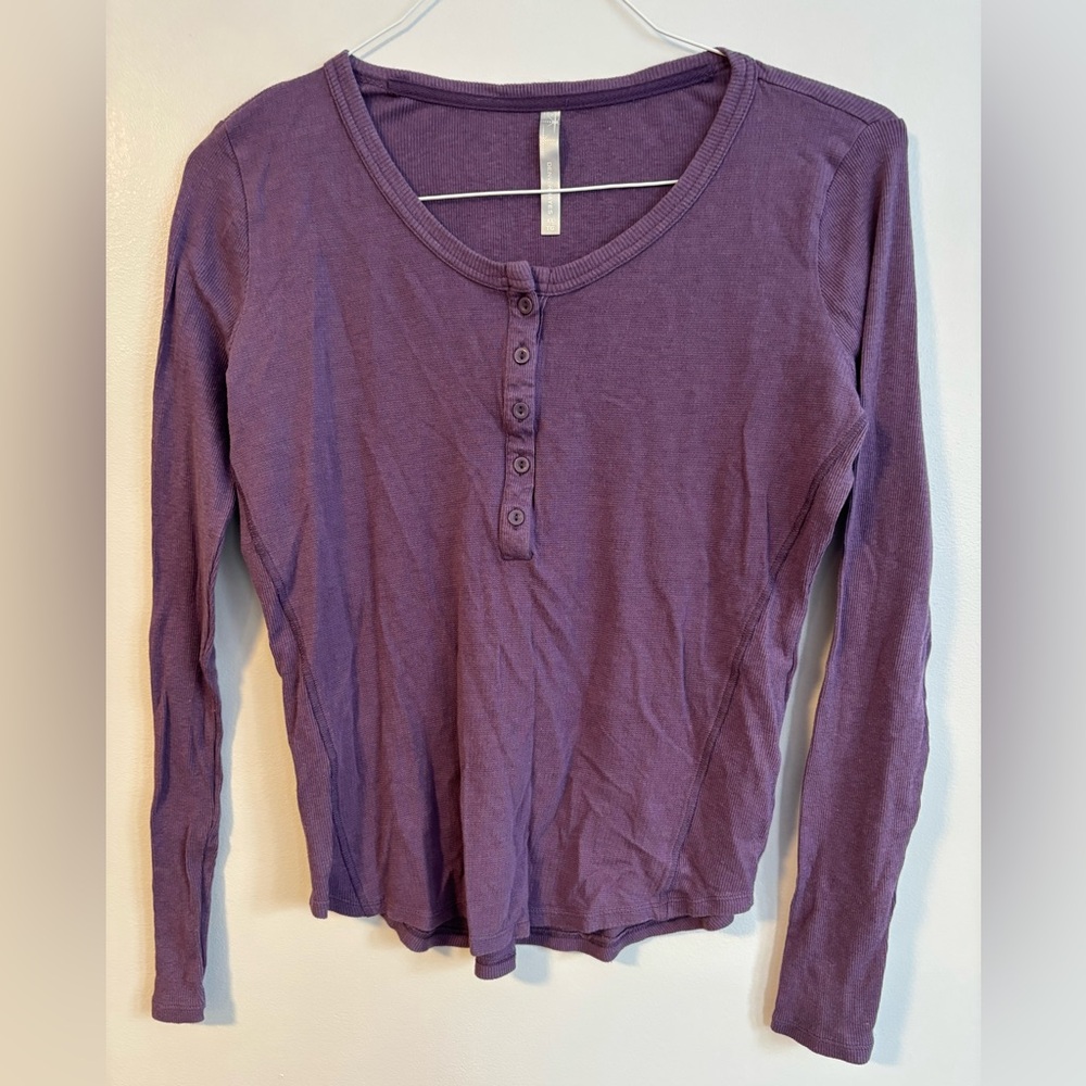 Denver Hayes Henley Long Sleeve Purple Top Size XL